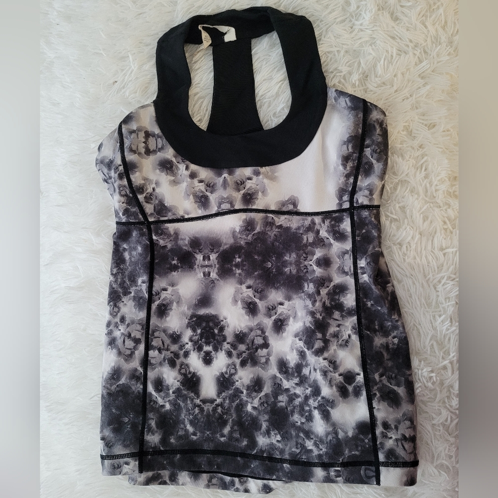 Lululemon Tank Top size 8